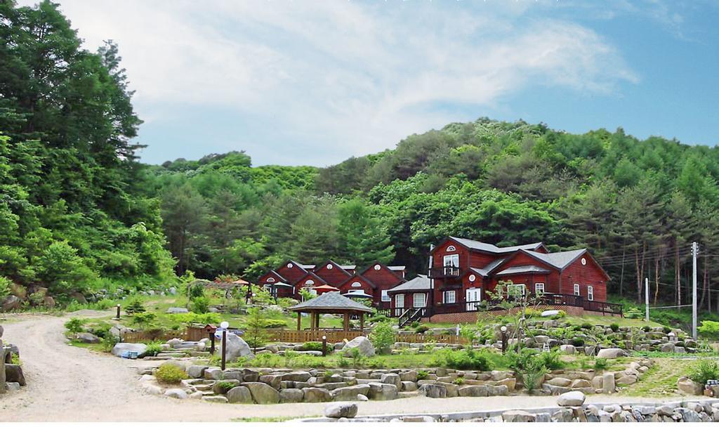 Sisilli Pension Pyeongchang Exterior foto